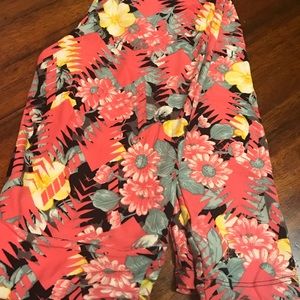 Lularoe OS Leggings Made in Vietnam